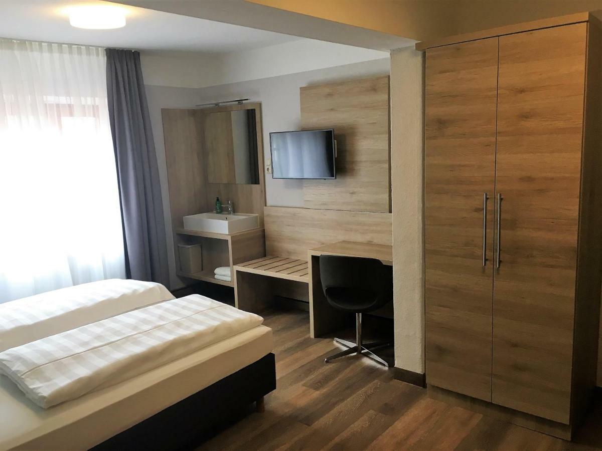 Guest house Eberl Feldmoching 2*