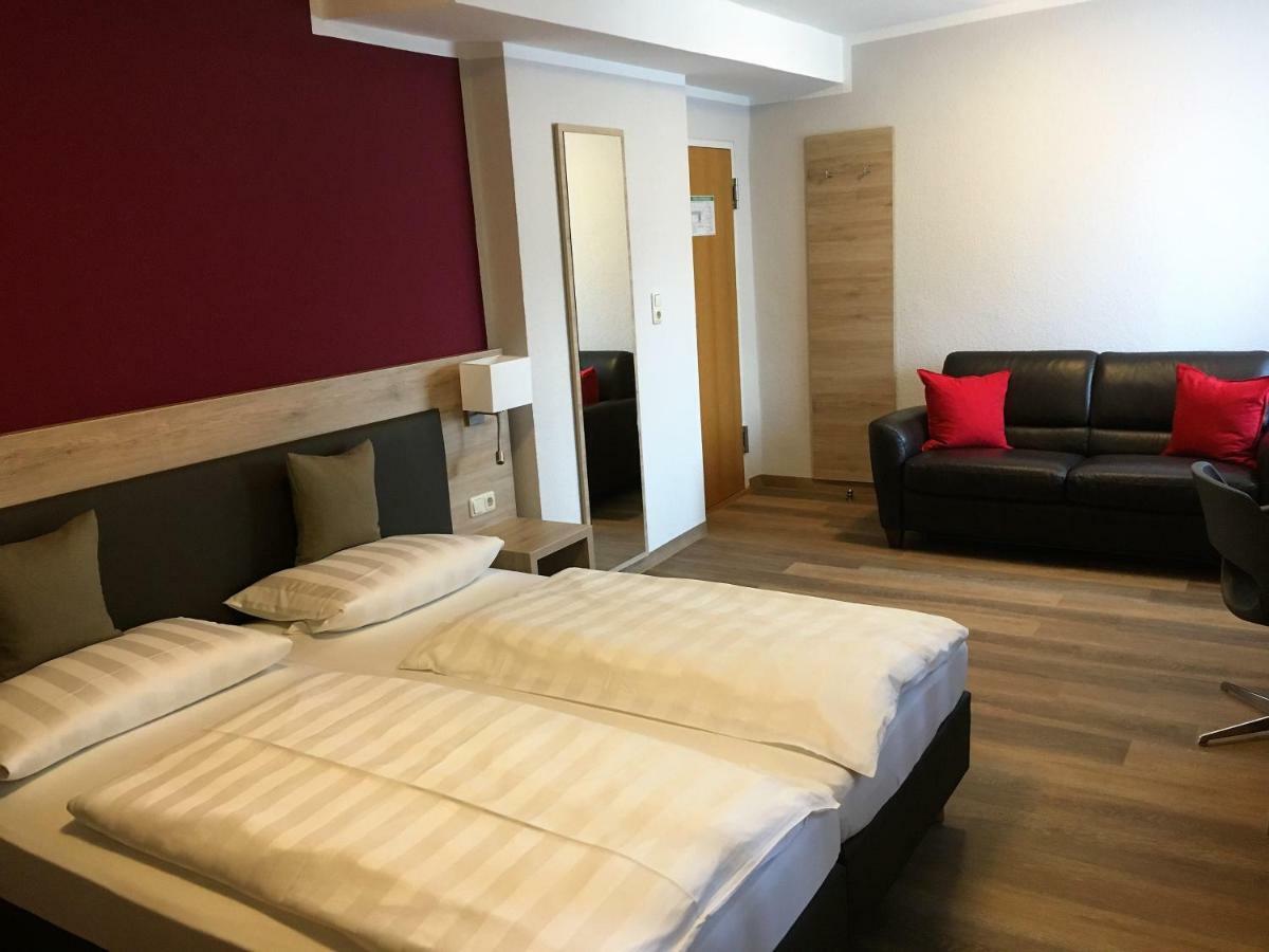 Eberl Feldmoching Guest house Munich