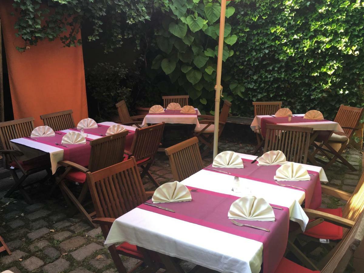 Guest house Eberl Feldmoching 2*